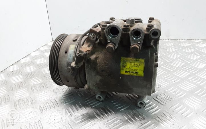 Mitsubishi Carisma Compressore aria condizionata (A/C) (pompa) MB958178