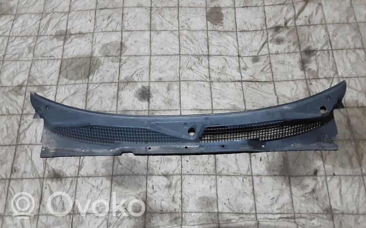 Nissan Terrano Pyyhinkoneiston lista 668620F000