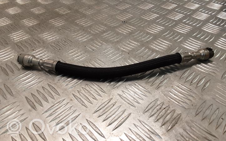 BMW 4 F32 F33 Tuyau d'alimentation conduite de carburant 