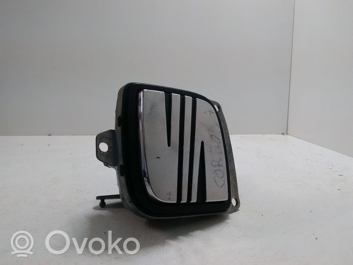 Seat Cordoba (6L) Spyna galinio dangčio 6L6827573B