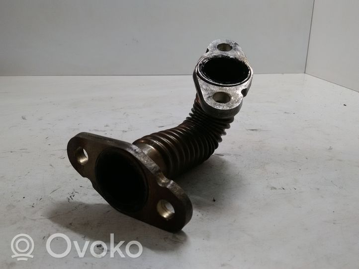 Volvo S60 EGR-linjan letku 31338533