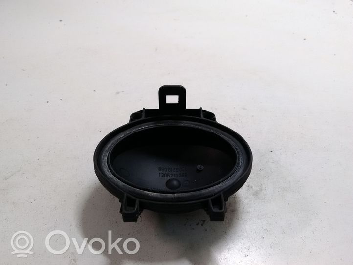 Mercedes-Benz C W203 Osłona żarówki lampy przedniej 1305219099