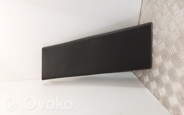 Land Rover Range Rover Sport L320 (B) pillar trim (bottom) EMG50041