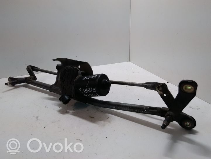 Toyota Avensis T220 Front wiper linkage and motor 8511005040B