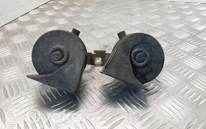 Land Rover Range Rover L322 Przyciski / Przełącznik regulacji głośności 6907041