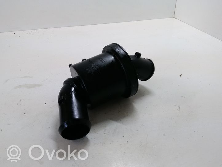 6670379 Ford Transit Breather/breather pipe/hose, 10.00 € | RRR