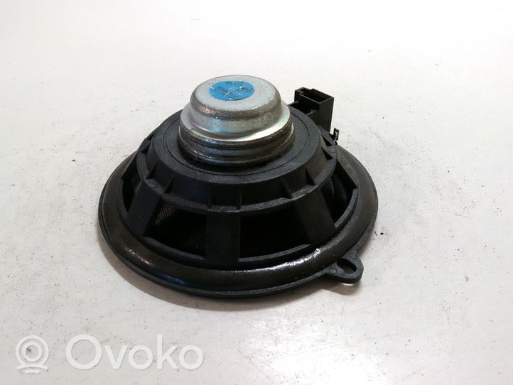 Renault Vel Satis Haut-parleur de porte avant 8200069123