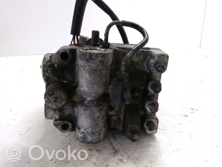 Toyota Corolla E100 Pompe ABS 4451012130