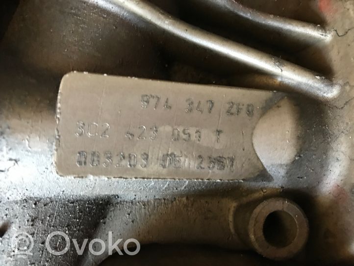 Volkswagen PASSAT B6 Cremagliera dello sterzo 3C2423051T