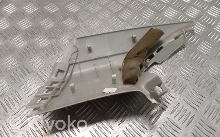 Citroen C5 C-pilarin verhoilu 9685506577