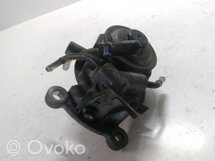 Toyota Verso Boîtier de filtre à carburant 233000R100