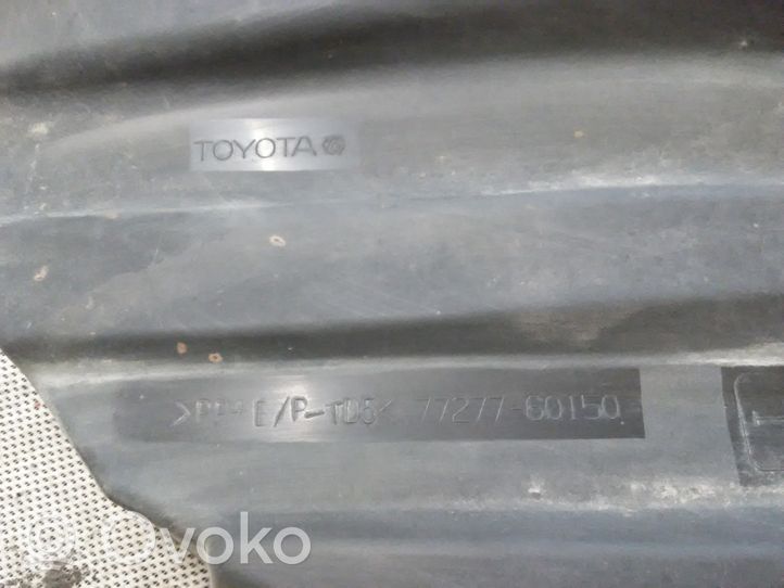 Toyota Land Cruiser (J150) Rivestimento paraspruzzi parafango posteriore 7727760150