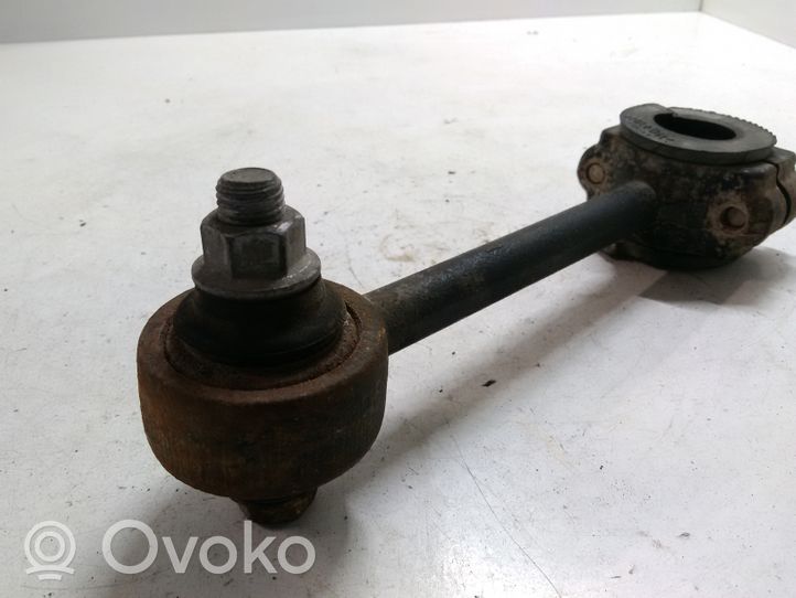 Toyota Land Cruiser (J150) Barra stabilizzatrice posteriore/stabilizzatore 