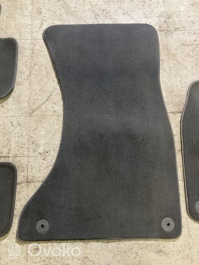 Audi A4 Allroad Kit tapis de sol auto 8K0864450