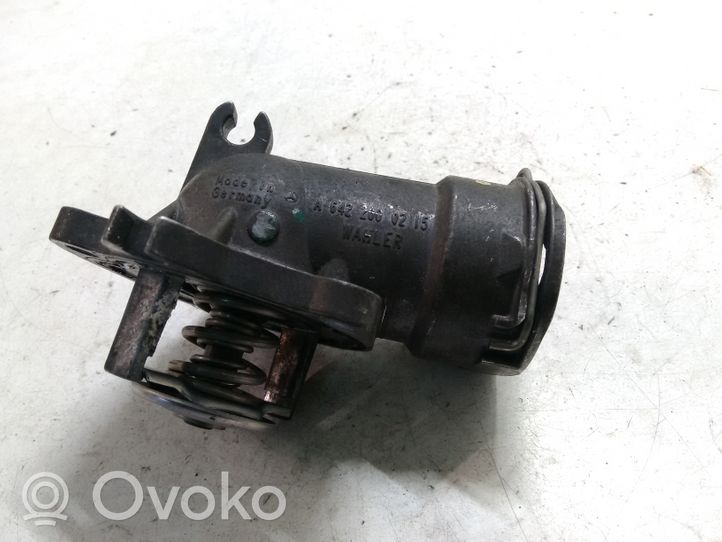 Mercedes-Benz ML W164 Boîtier de thermostat / thermostat A6422000215