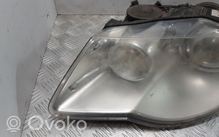 Volkswagen Touareg I Lampa przednia 7L6941031C