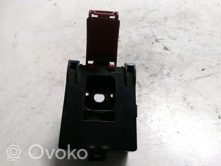 Volkswagen Touareg I Cableado positivo 7L0937401B