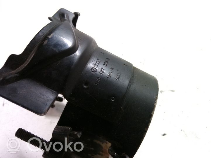 Volkswagen Golf IV Fuel filter bracket/mount holder 1J0127225B