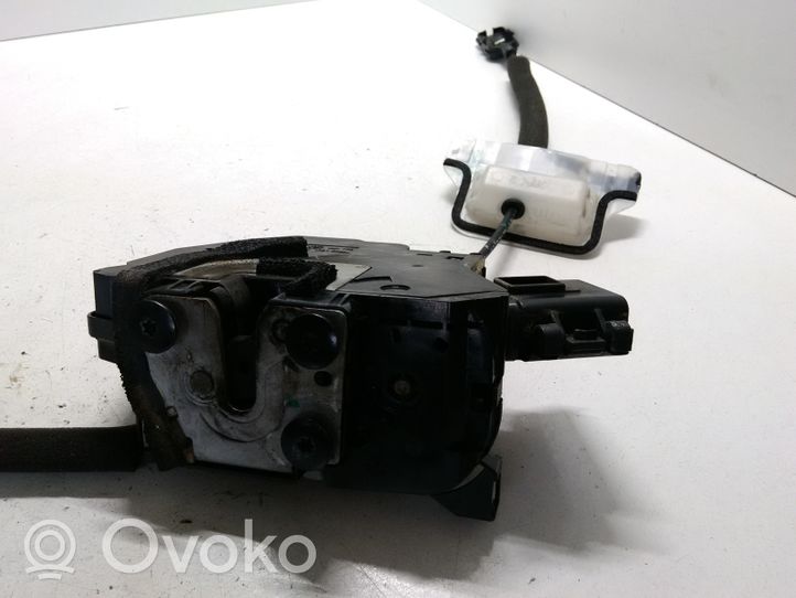 Renault Latitude (L70) Rear door lock 825030014R