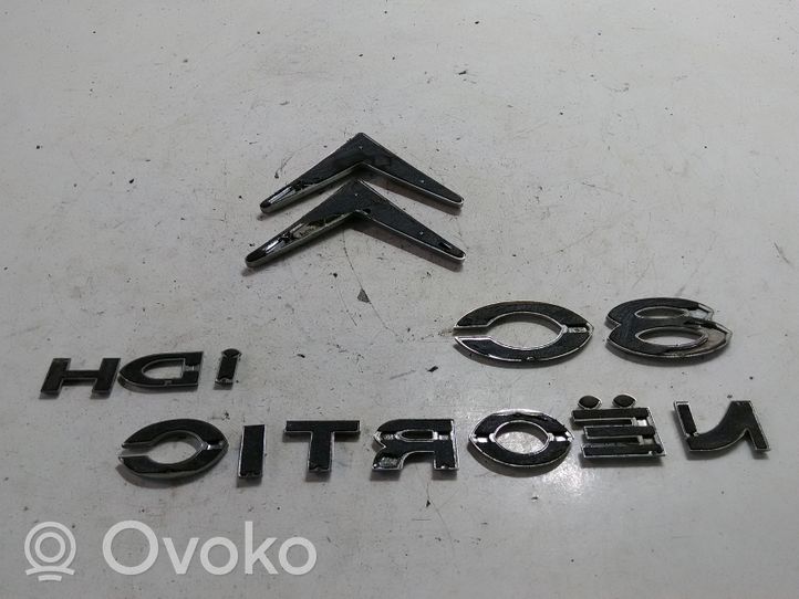 Citroen C8 Logo, emblème de fabricant 