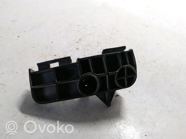 Toyota Auris 150 Support de pare-chocs arrière 5256302030