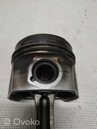 KIA Sportage Piston avec bielle D4FE