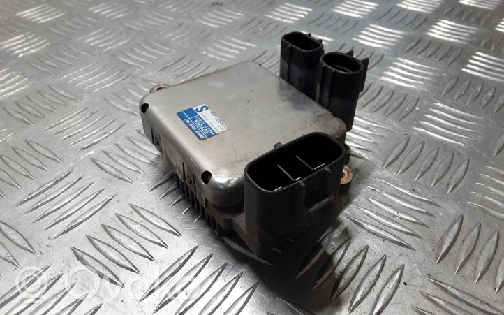 Lexus GS 300 350 430 450H Fan control module 8925730060