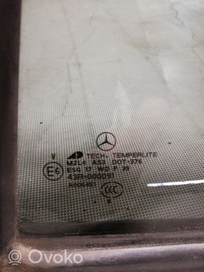 Mercedes-Benz R W251 Takakulmaikkunan ikkunalasi A1647102555