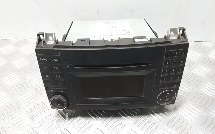 Mercedes-Benz B W245 Radio/CD/DVD/GPS head unit A1698705794