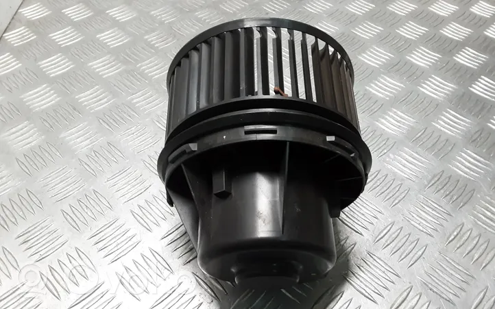 Volvo V40 Ventola riscaldamento/ventilatore abitacolo AV6N18456AA