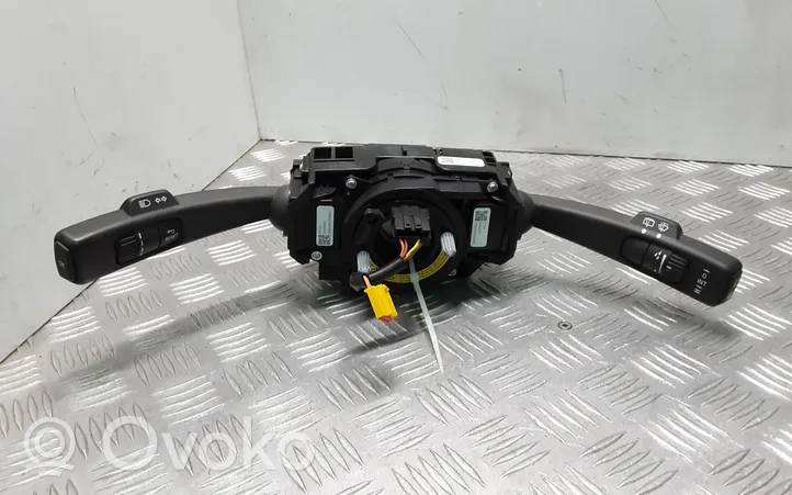 Volvo V40 Leva/interruttore dell’indicatore di direzione e tergicristallo 31481764