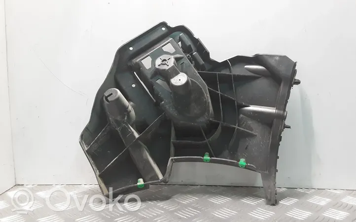 Volvo V40 Soporte de montaje del parachoques trasero 31395103