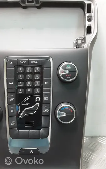 Volvo V40 Centralina del climatizzatore 3715184