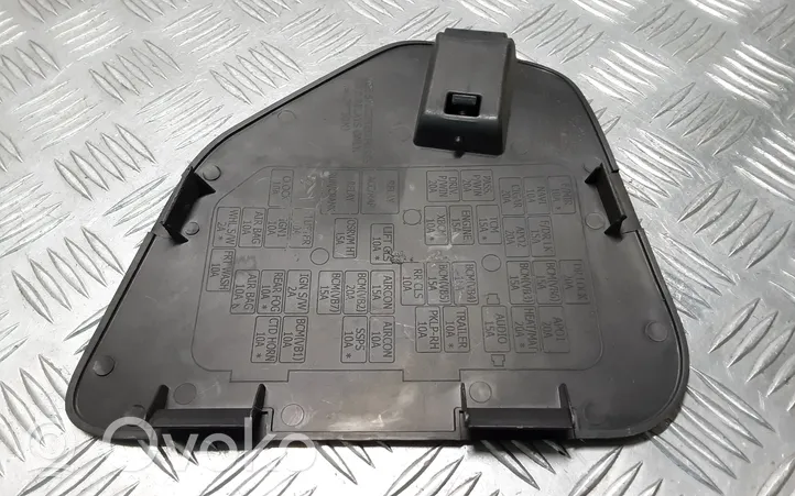 Chevrolet Captiva Fuse box cover PD052409