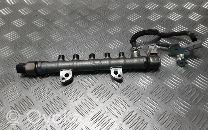 Toyota Land Cruiser (J150) Linea principale tubo carburante A5471J