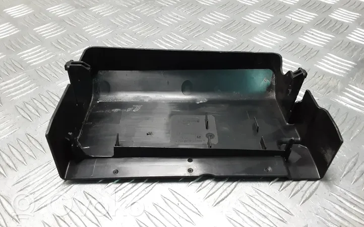 Volvo V40 Coperchio/tappo della scatola vassoio della batteria 31328974