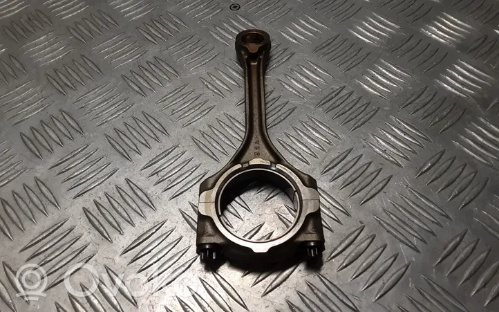 Toyota Yaris XP210 Connecting rod/conrod XM15A