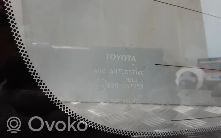 Toyota Land Cruiser (J150) Szyba karoseryjna tylna 