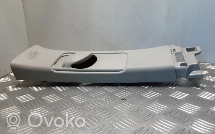 Toyota Land Cruiser (J150) Rivestimento montante (C) 6251060D70