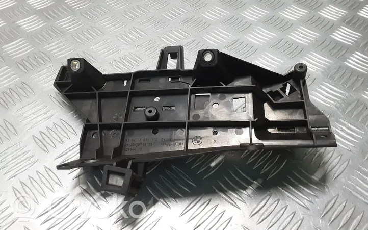 BMW 3 F30 F35 F31 Kita variklio detalė 7811112