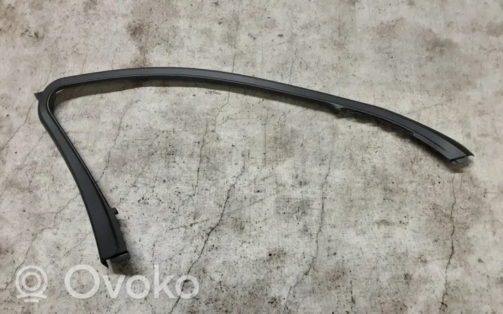 BMW 7 F01 F02 F03 F04 Priekšpusē durvju dekoratīvā apdare (moldings) 7177625