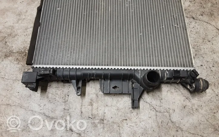 Volvo V40 Radiateur de refroidissement 31319064