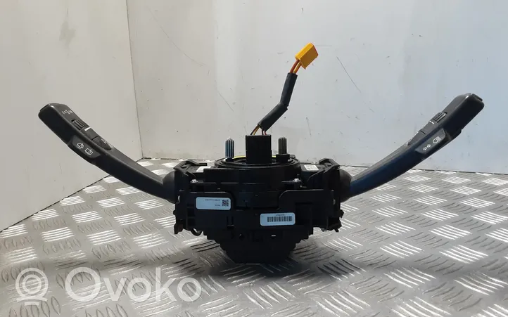 Volvo XC60 Interruptor/palanca de limpiador de luz de giro 31313818