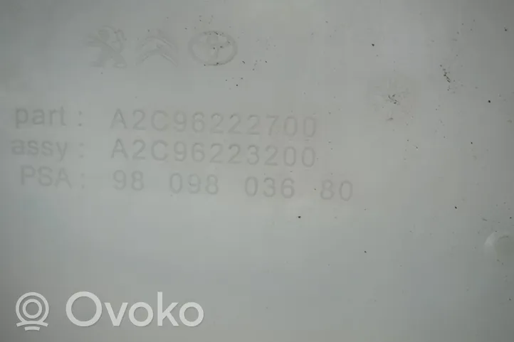 Opel Vivaro Windshield washer fluid reservoir/tank 9809803680