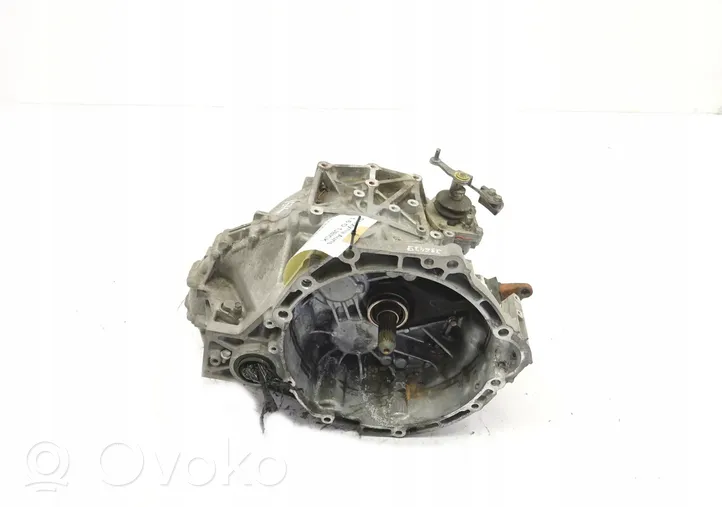 Toyota Auris E180 Mechaninė 6 pavarų dėžė 1JBICK