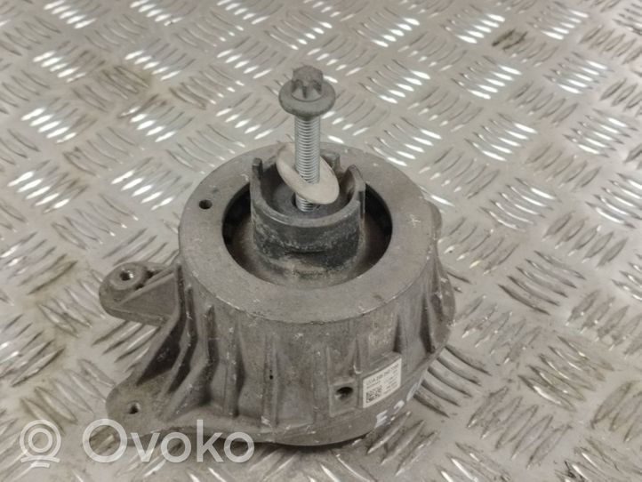 Mercedes-Benz E W238 Supporto di montaggio del motore A2052407700