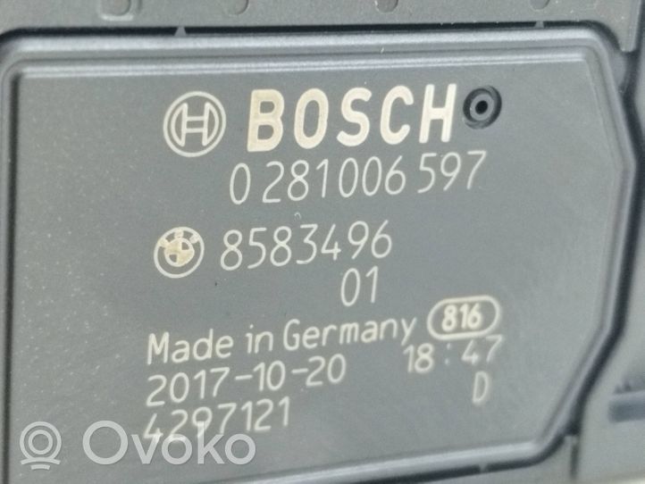 BMW 5 G30 G31 Przepływomierz masowy powietrza MAF 8583496