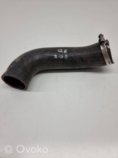 Audi Q3 8U Tube d'admission de tuyau de refroidisseur intermédiaire 5N0145832R