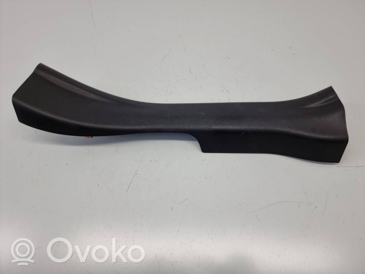 Toyota RAV 4 (XA50) Garniture de marche-pieds arrière 6791842110