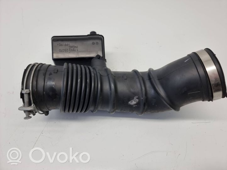 Toyota RAV 4 (XA50) Tube d'admission d'air 1788125050